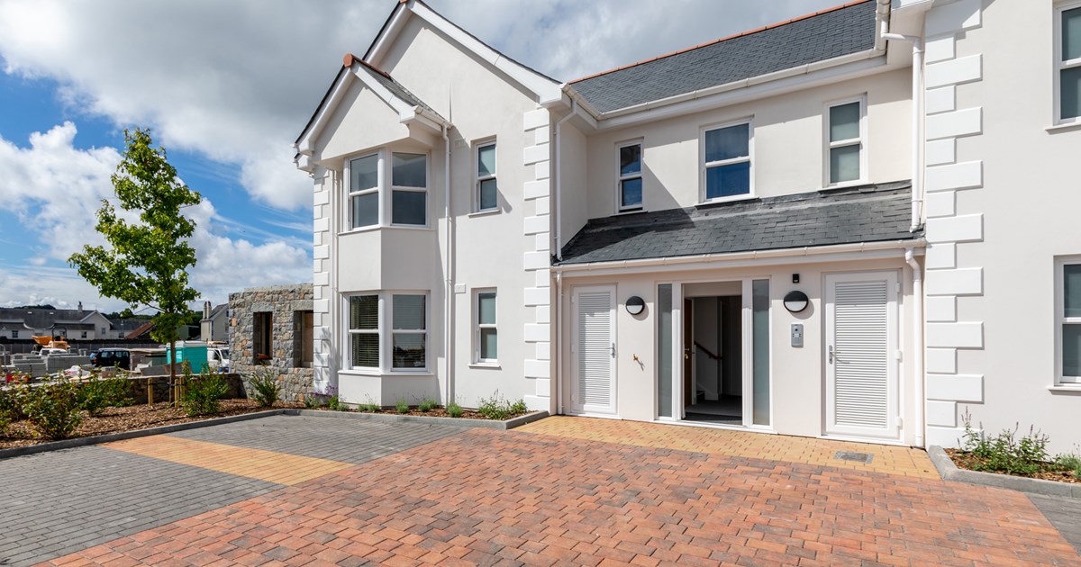 21, Braye Gardens Guernsey Property Livingroom Guernsey and Jersey