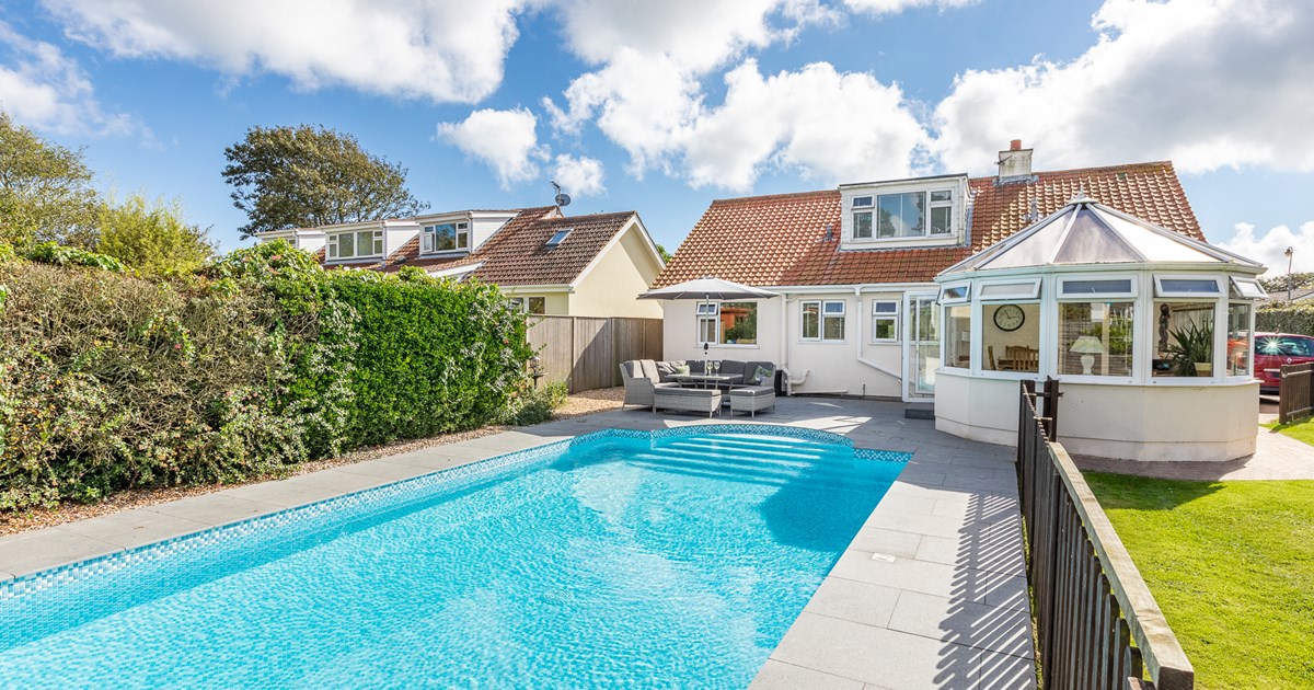 Glenorchy Guernsey Property Livingroom Guernsey and Jersey Estate