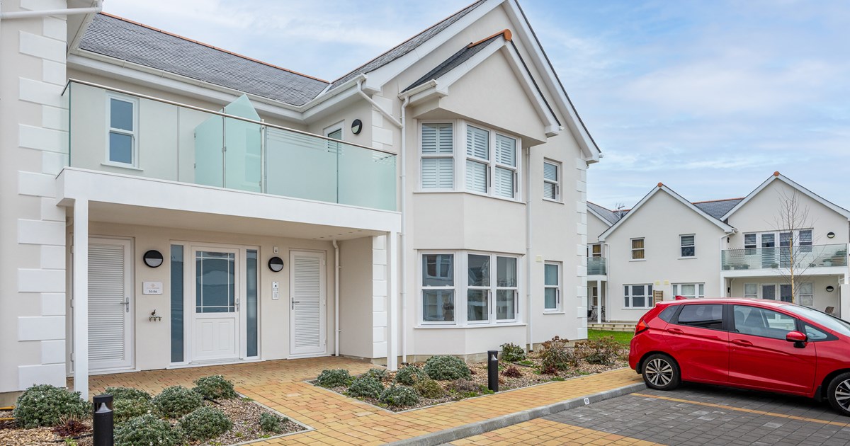 55, Braye Gardens Guernsey Property Livingroom Guernsey and Jersey