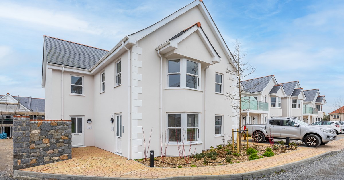 36, Braye Gardens Guernsey Property Livingroom Guernsey and Jersey