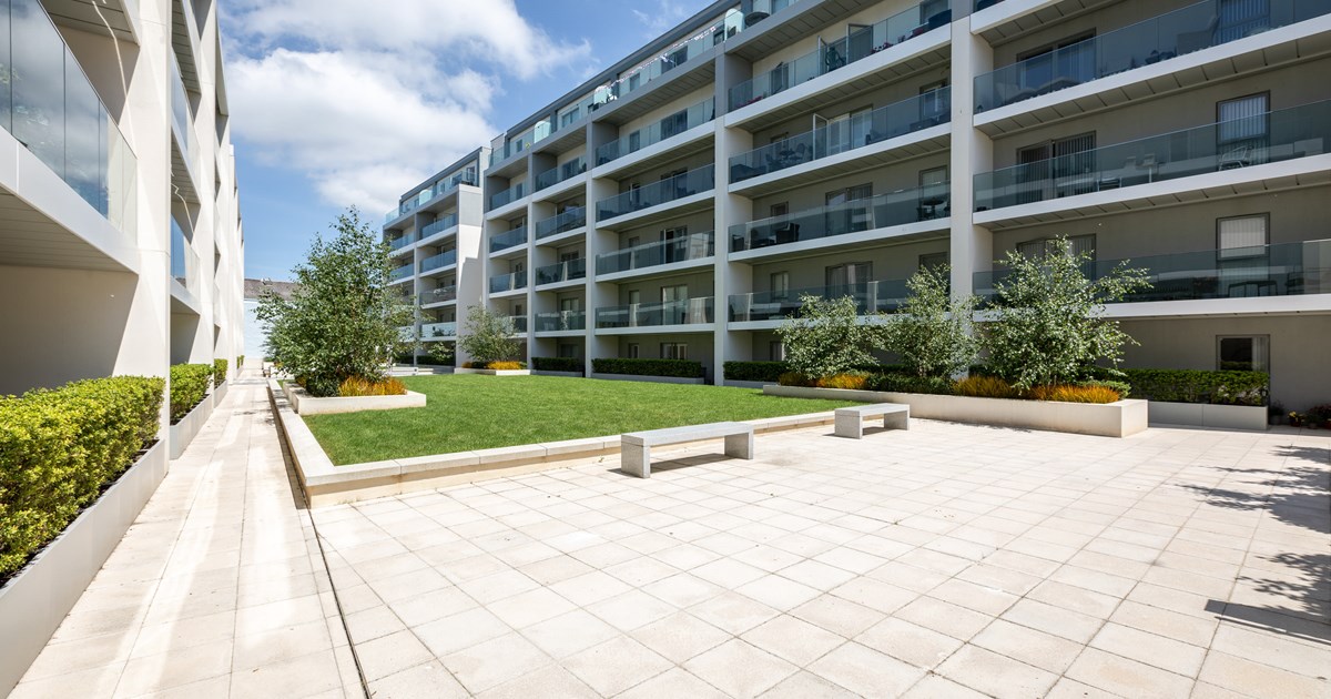 naast groet betaling E105 Metropol East - Jersey Property - Livingroom Guernsey and Jersey Estate Agents naast groet betaling E105 Metropol East - Jersey Property - Livingroom Guernsey and Jersey Estate Agents