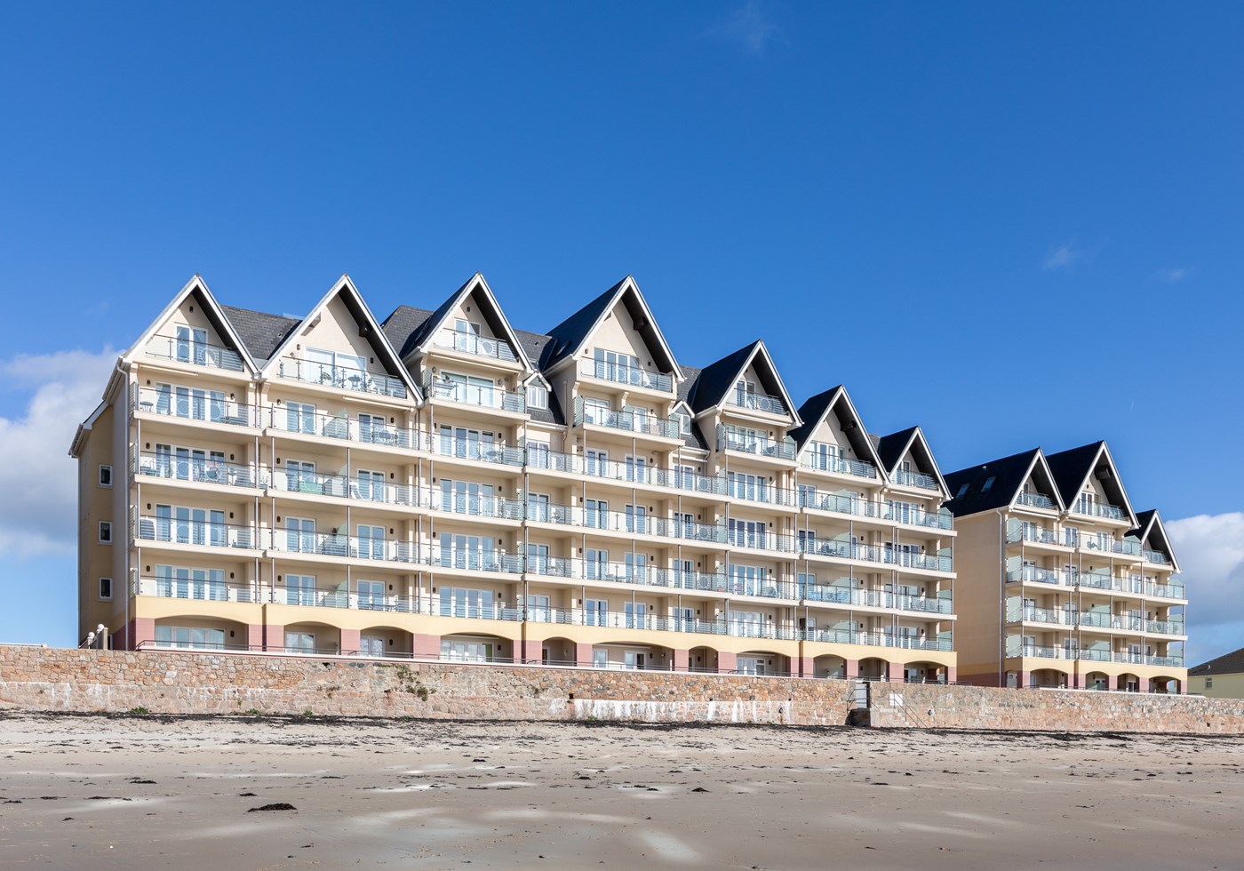 occidental Restaurar bota 16, Millennium Court - Jersey Property - Livingroom Guernsey and Jersey Estate Agents occidental Restaurar bota 16, Millennium Court - Jersey Property - Livingroom Guernsey and Jersey Estate Agents