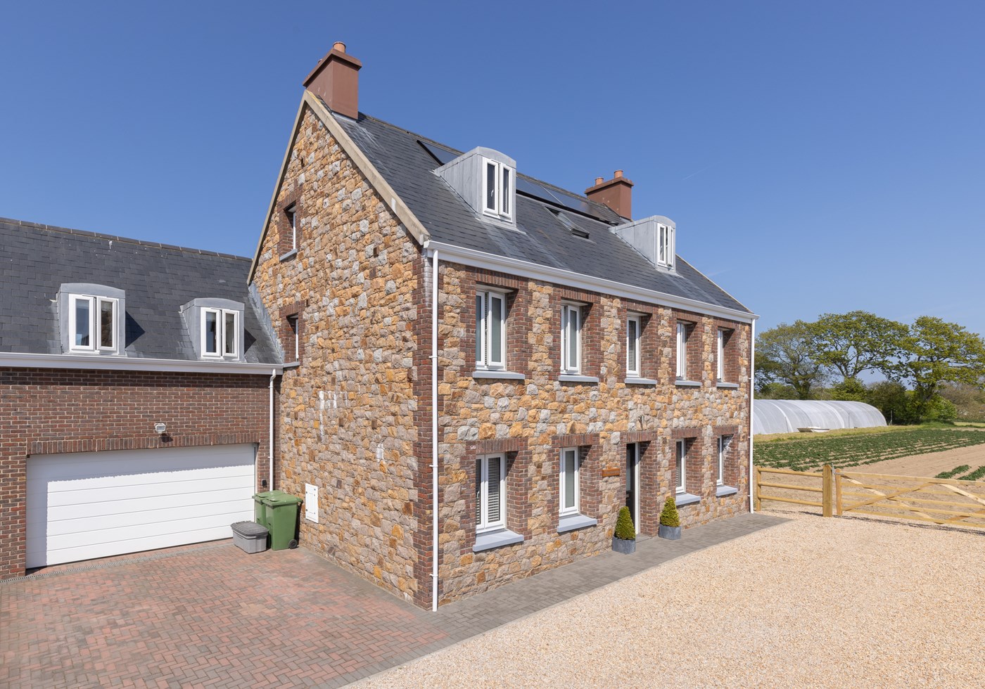 Zuinig gebruiker Onbemand Pentangle - Jersey Property - Livingroom Guernsey and Jersey Estate Agents Zuinig gebruiker Onbemand Pentangle - Jersey Property - Livingroom Guernsey and Jersey Estate Agents