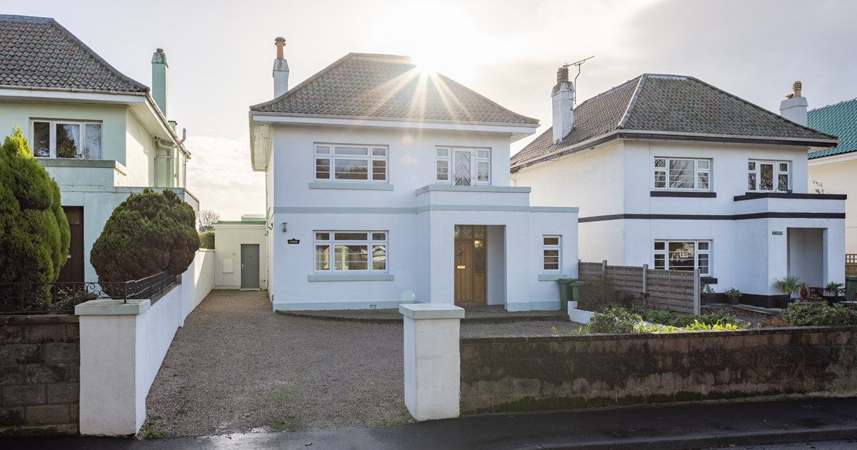 Wychbury Jersey Property Livingroom Guernsey and Jersey Estate Agents