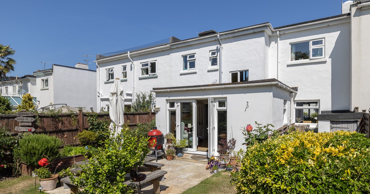 7 Bel Royal Gardens Jersey Property Livingroom Guernsey and Jersey