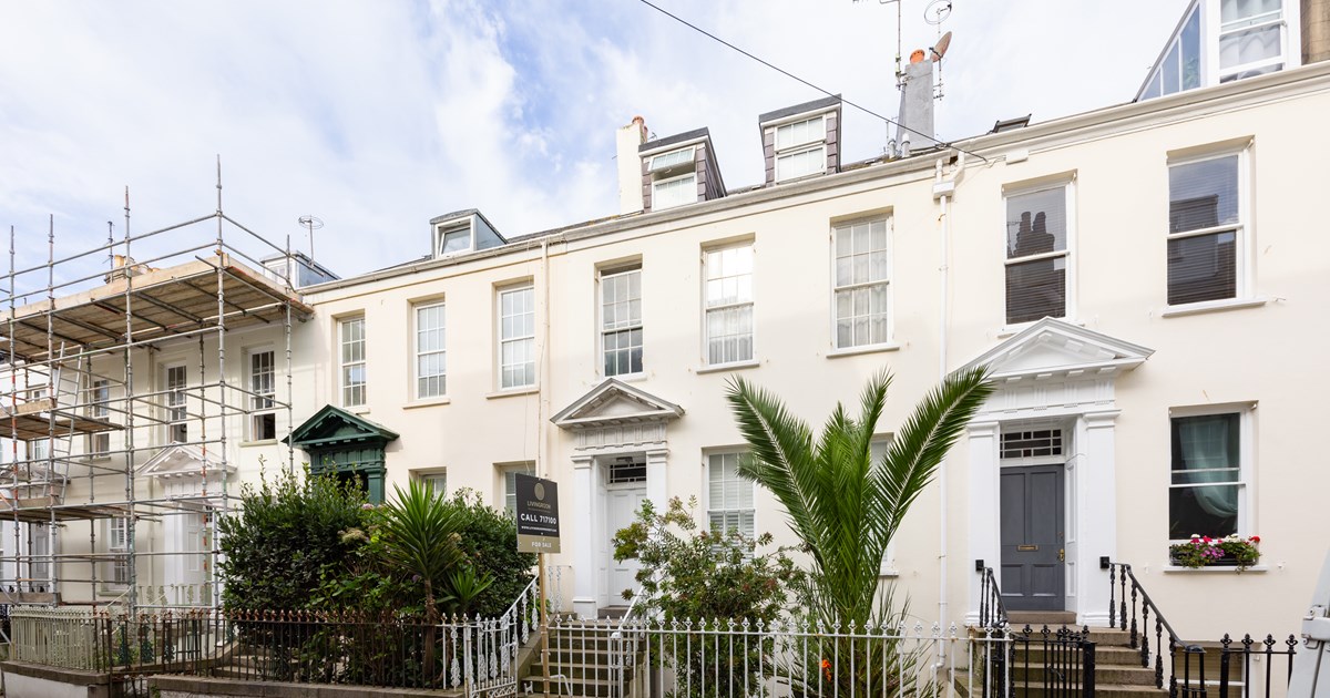 25 Duhamel Place Apt.1 Jersey Property Livingroom Guernsey and