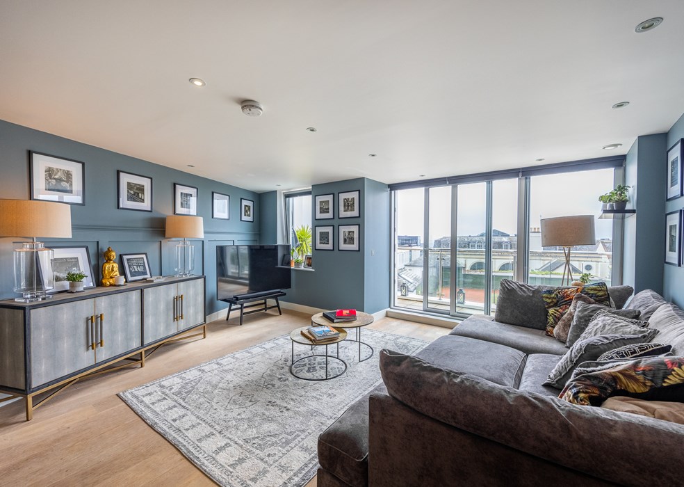 Living Room Estate Agents Guernsey Local Market | Bryont Blog