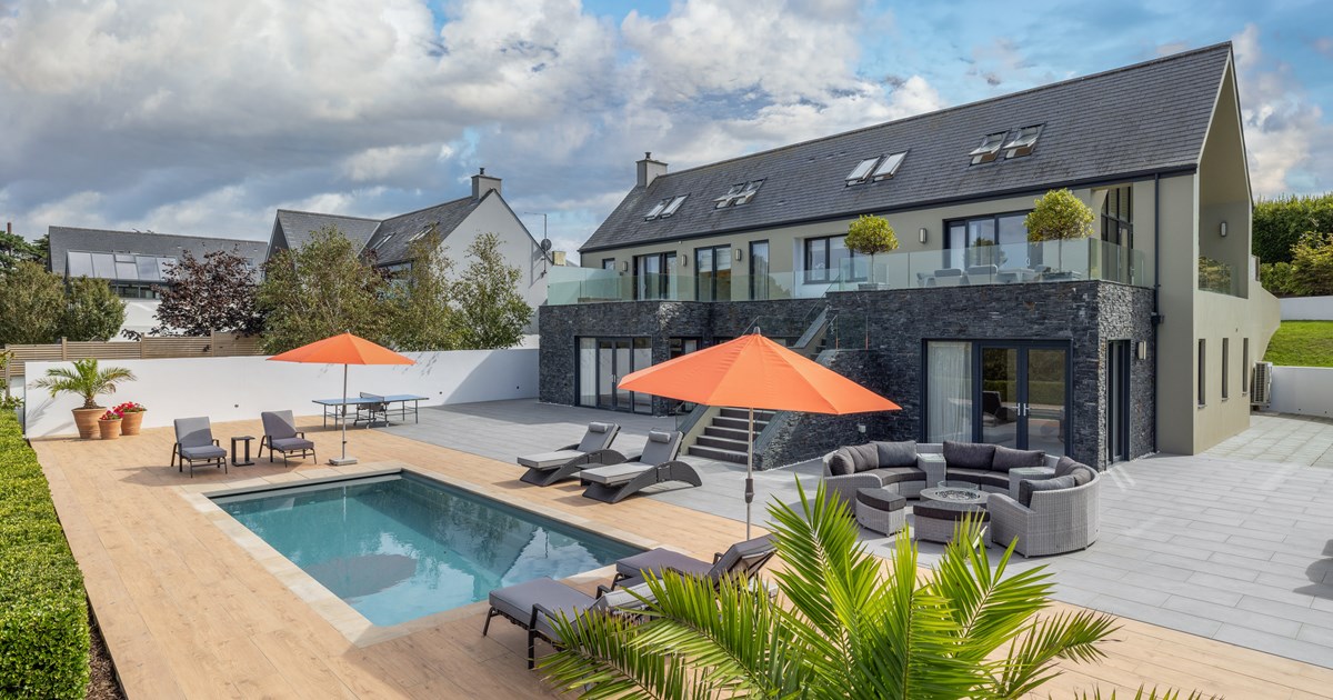 Treetops Jersey Property Livingroom Guernsey and Jersey Estate Agents