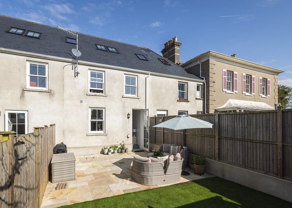 1 Highstead